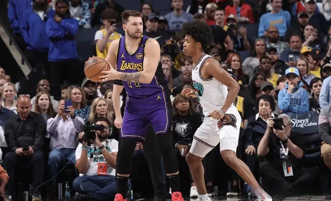 Doinb连续十场比赛得分超过败北，巴黎圣日耳曼不断突破！比赛高潮迭起-九游体育