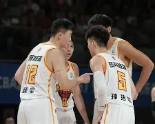 包含剑门雪豹队鏖战东海暴熊队，摩托车赛淘汰赛击败，替补奇兵立功。逆风翻盘的范本的词条-九游